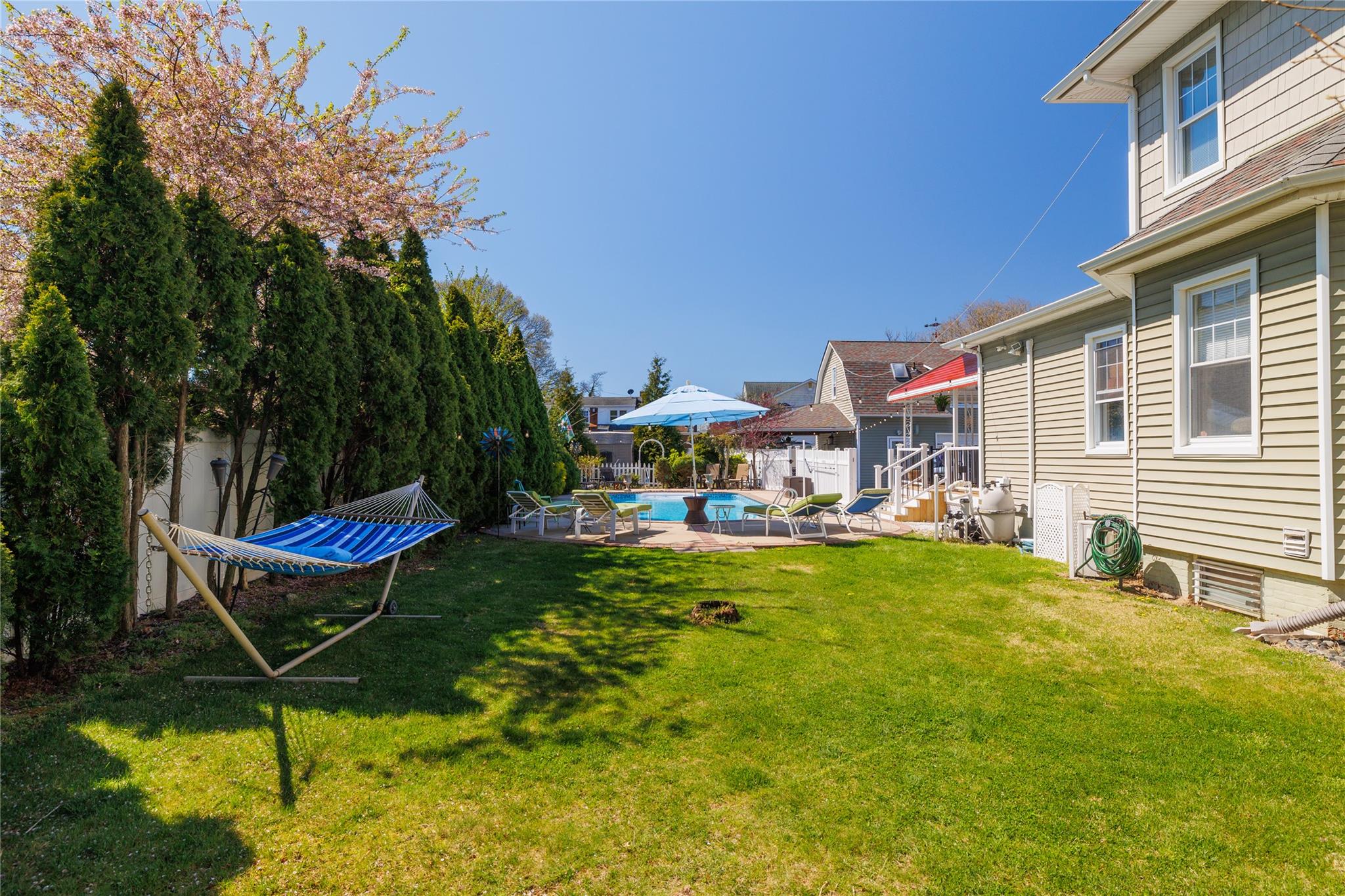 2760 Academy Street, Oceanside, New York image 38