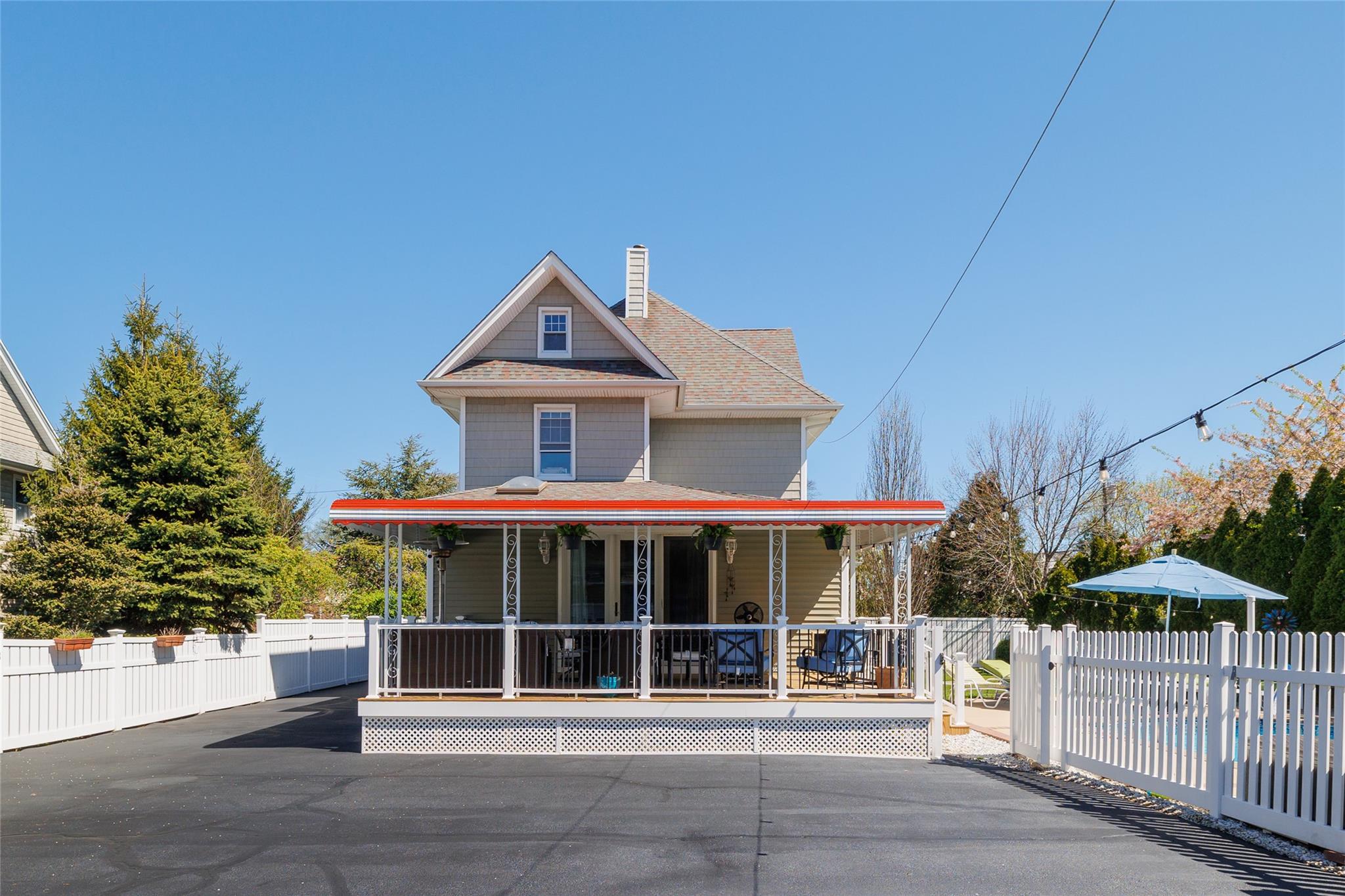 2760 Academy Street, Oceanside, New York image 41