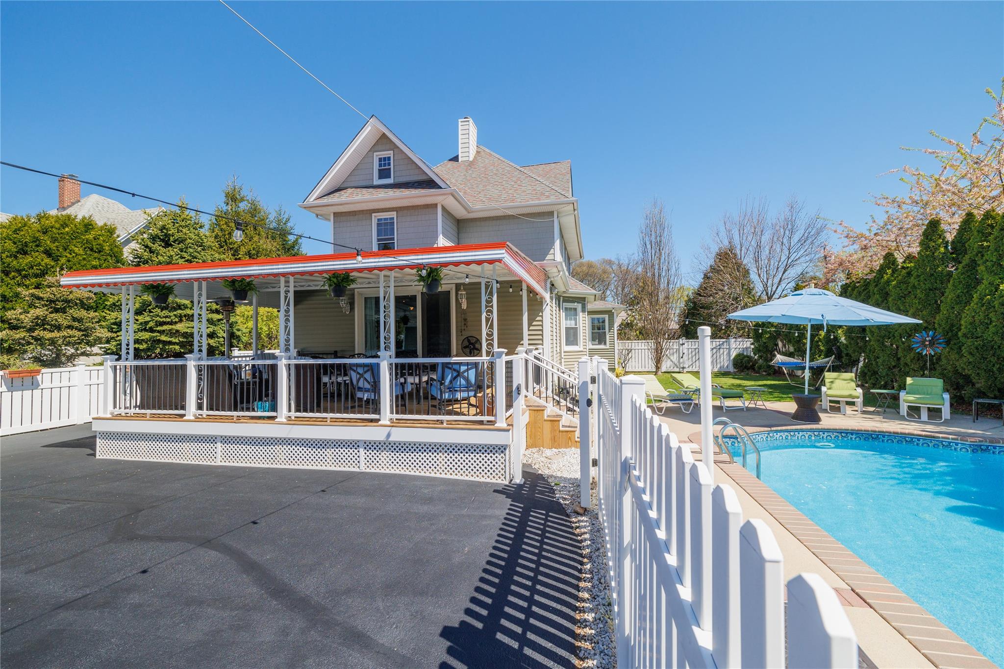 2760 Academy Street, Oceanside, New York image 34