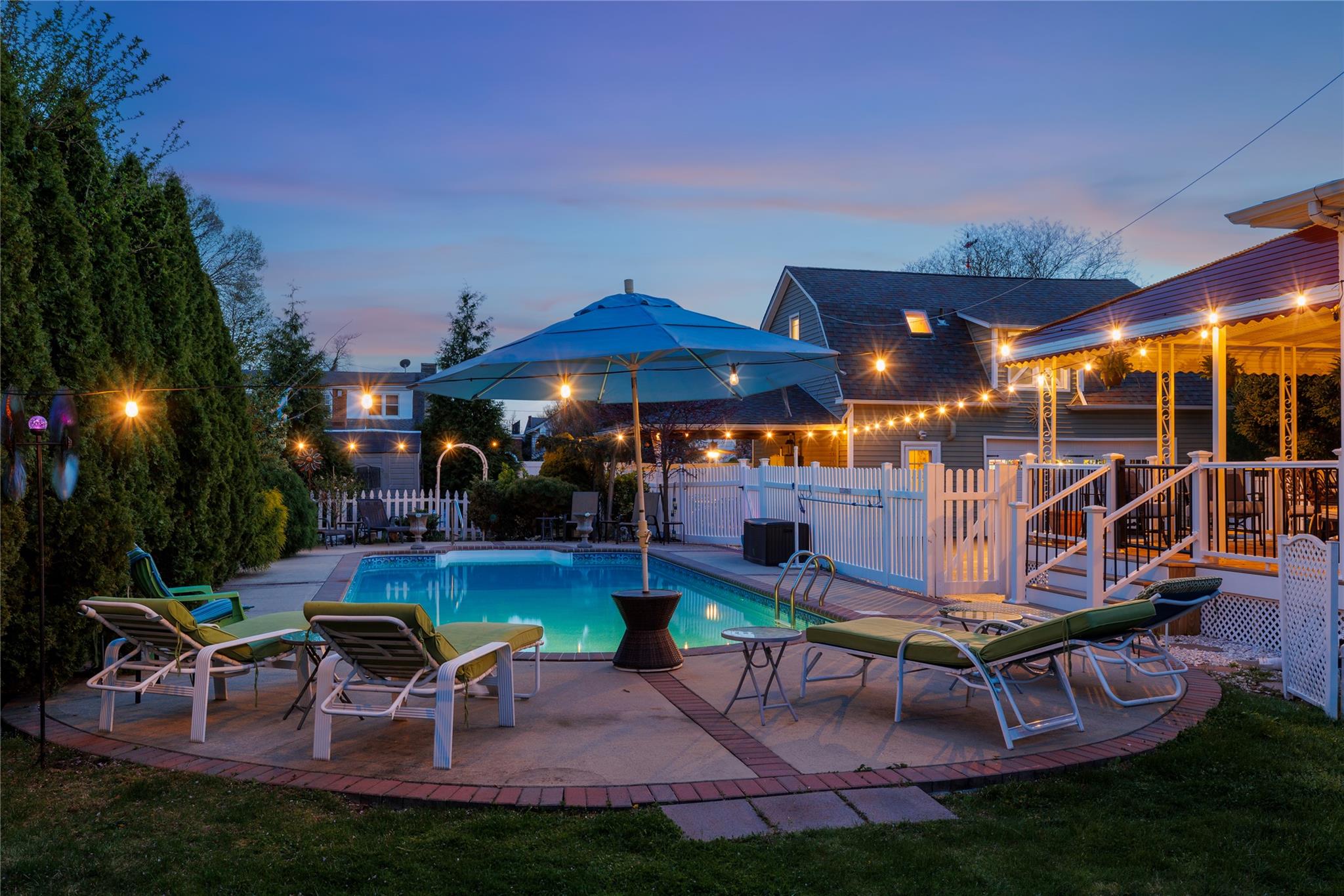 2760 Academy Street, Oceanside, New York image 44