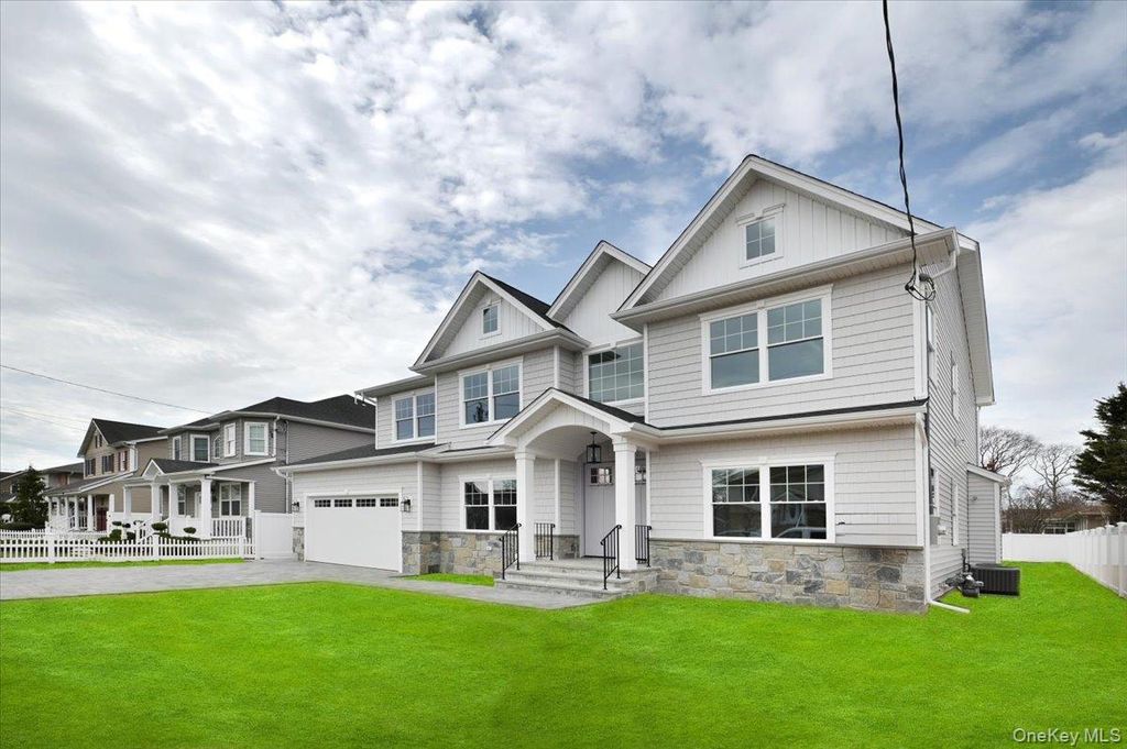 Photo of 57 Maeder Avenue, Merrick, NY 11566 (MLS # 979221)