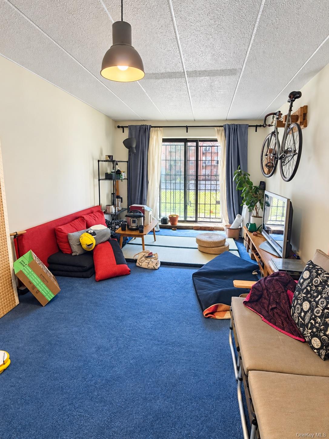 42-42 Union Street 1D