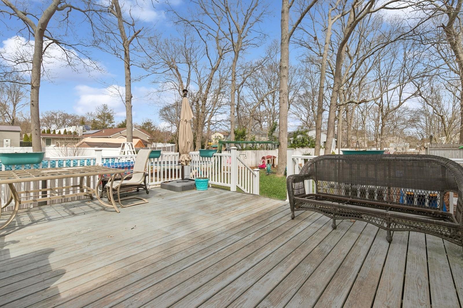 5 Gerta Court, Selden, New York image 15