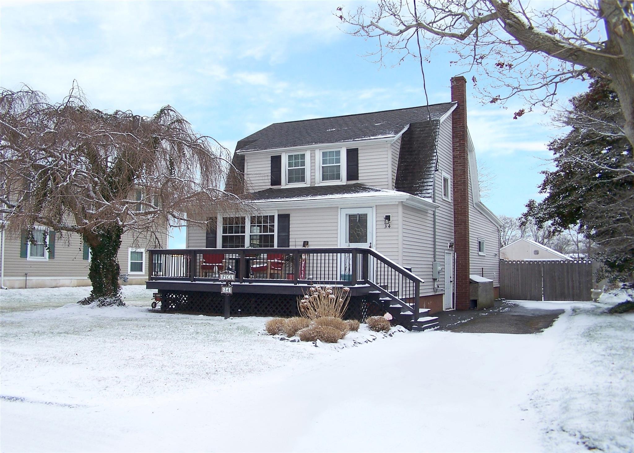 34 Avery Avenue, Patchogue, New York image 1