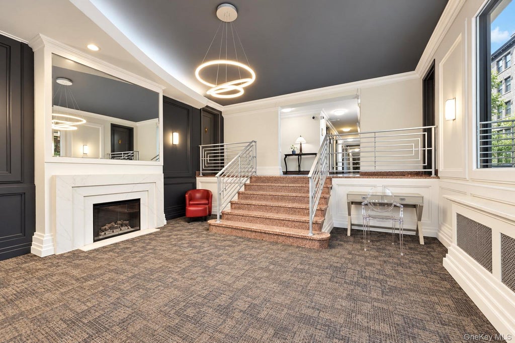 Photo of 325 Main Street #2G, White Plains, NY 10601 (MLS # 1063145)