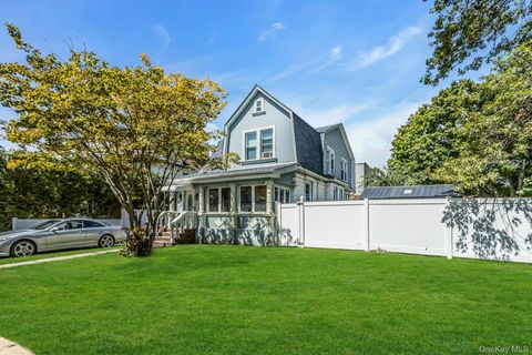 Photo of 28 lexington Avenue, Freeport, NY 11520 (MLS # 900199)