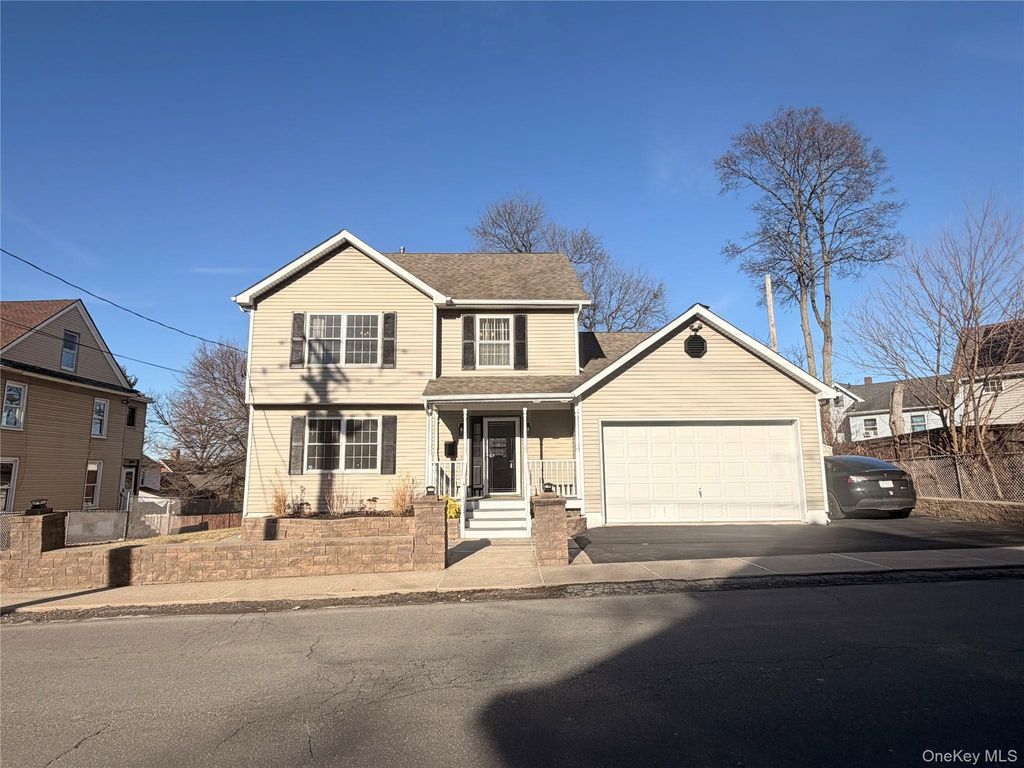 Photo of 37-37 Wisner Avenue, Middletown, NY 10940 (MLS # 969422)