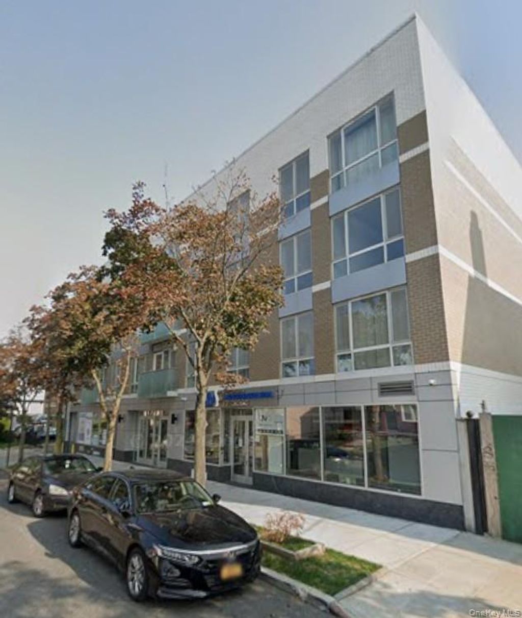 Photo of 15816 79th Avenue #401N, Fresh Meadows, NY 11366 (MLS # 977595)