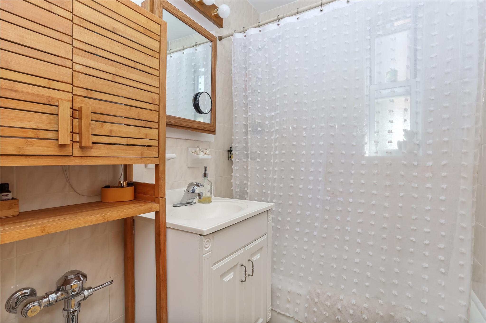 920 Pelhamdale Avenue #C1G, Pelham, New York image 30