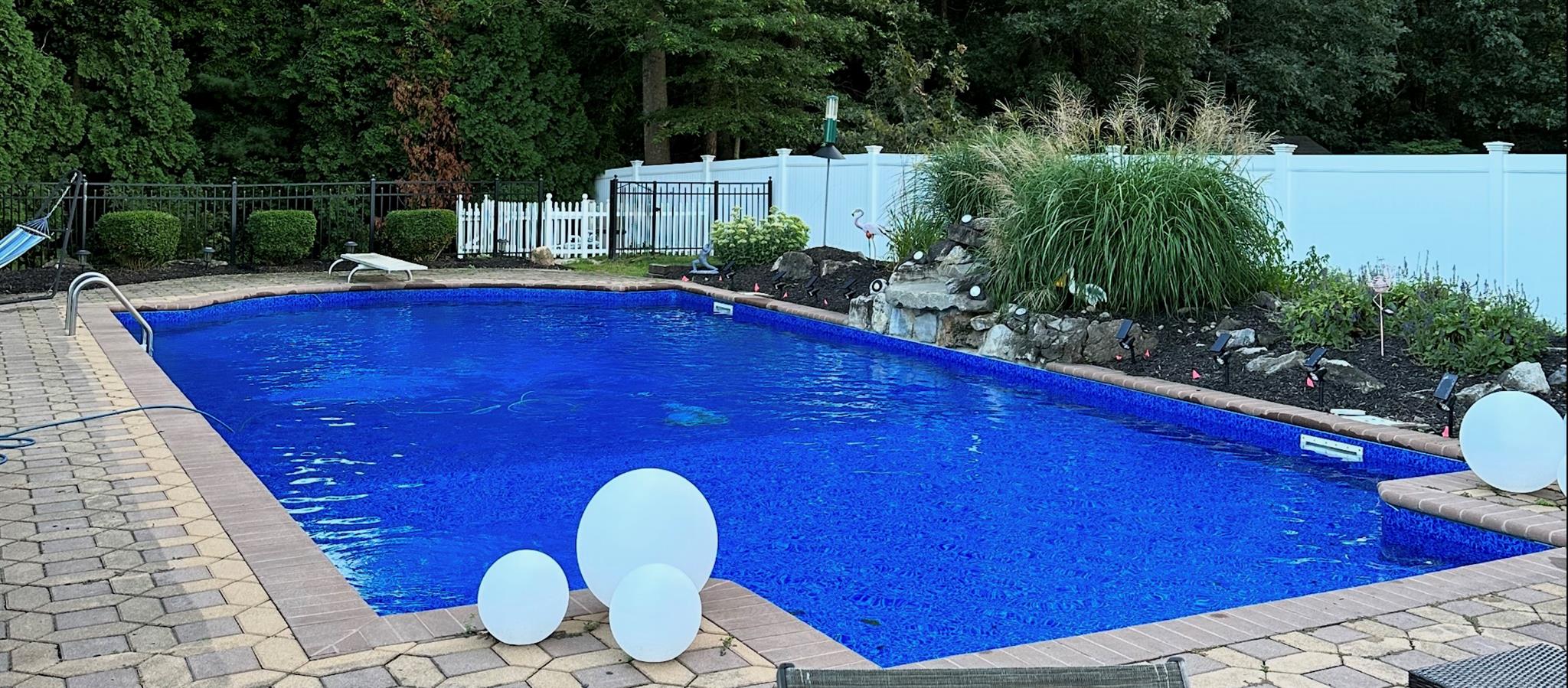 16 Embassy Road, Selden, New York image 35