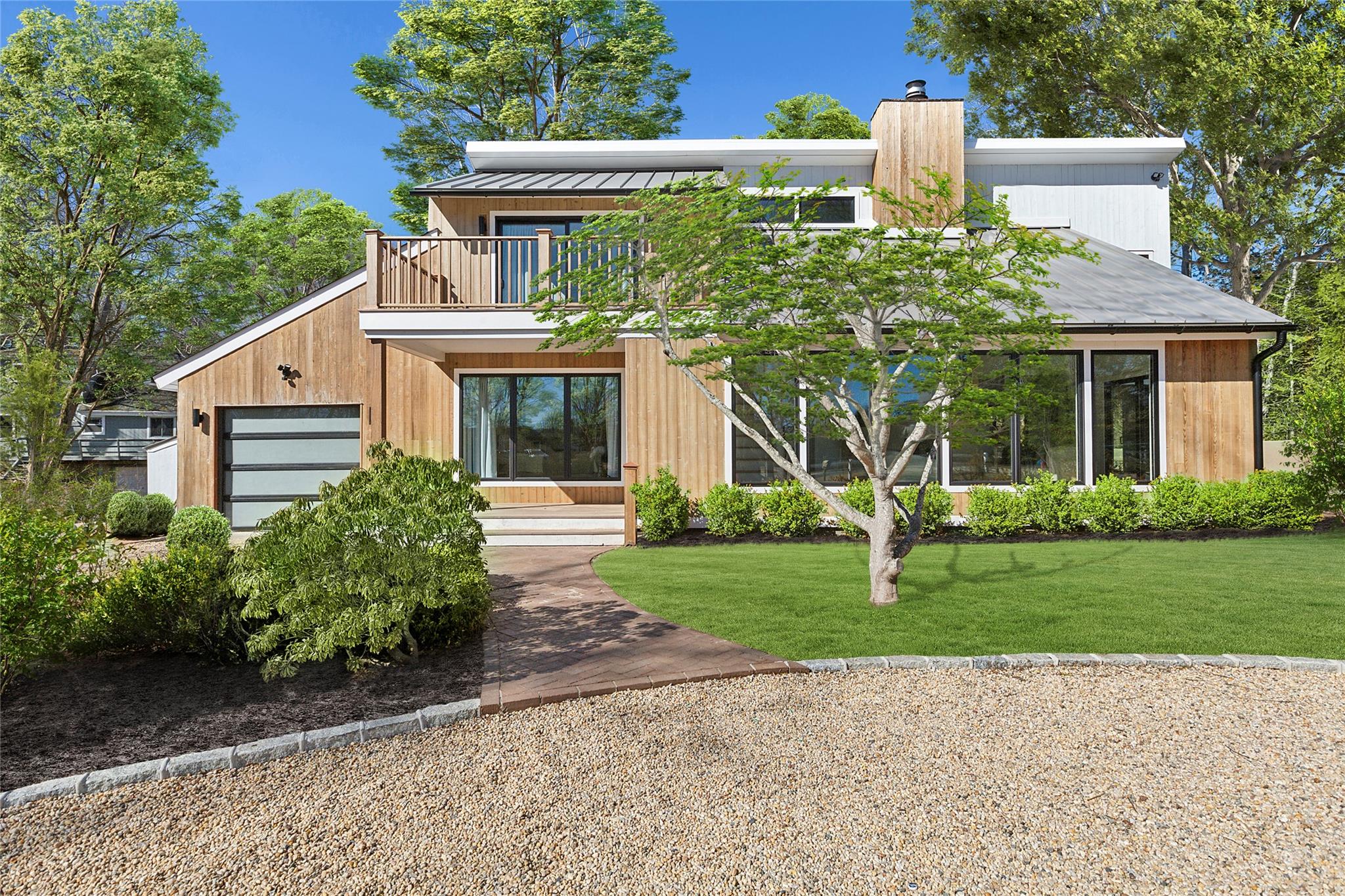 Redwood Road, Sag Harbor, Hamptons, NY - 4 Bedrooms  
4 Bathrooms - 