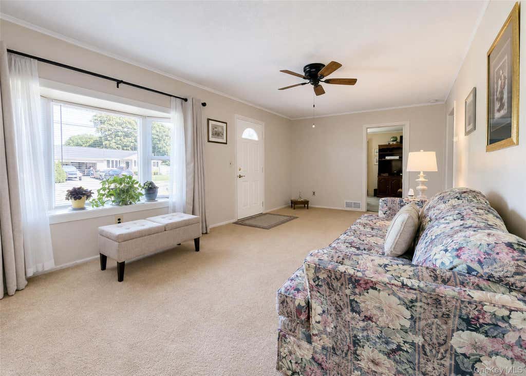 Photo of 102 Magnolia Drive, Selden, NY 11784 (MLS # 1036543)
