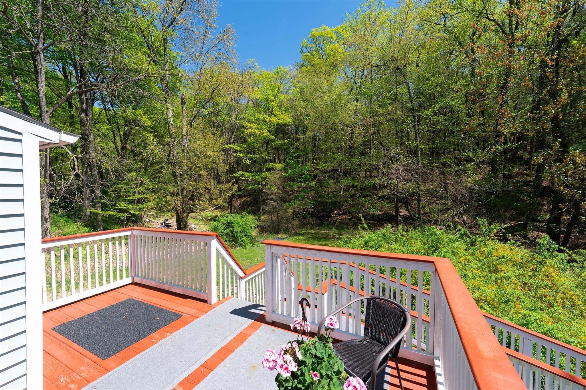 Hyde Park, New York 12538, United States, 1 Bedroom Bedrooms, ,1 BathroomBathrooms,Residential,Active,130266