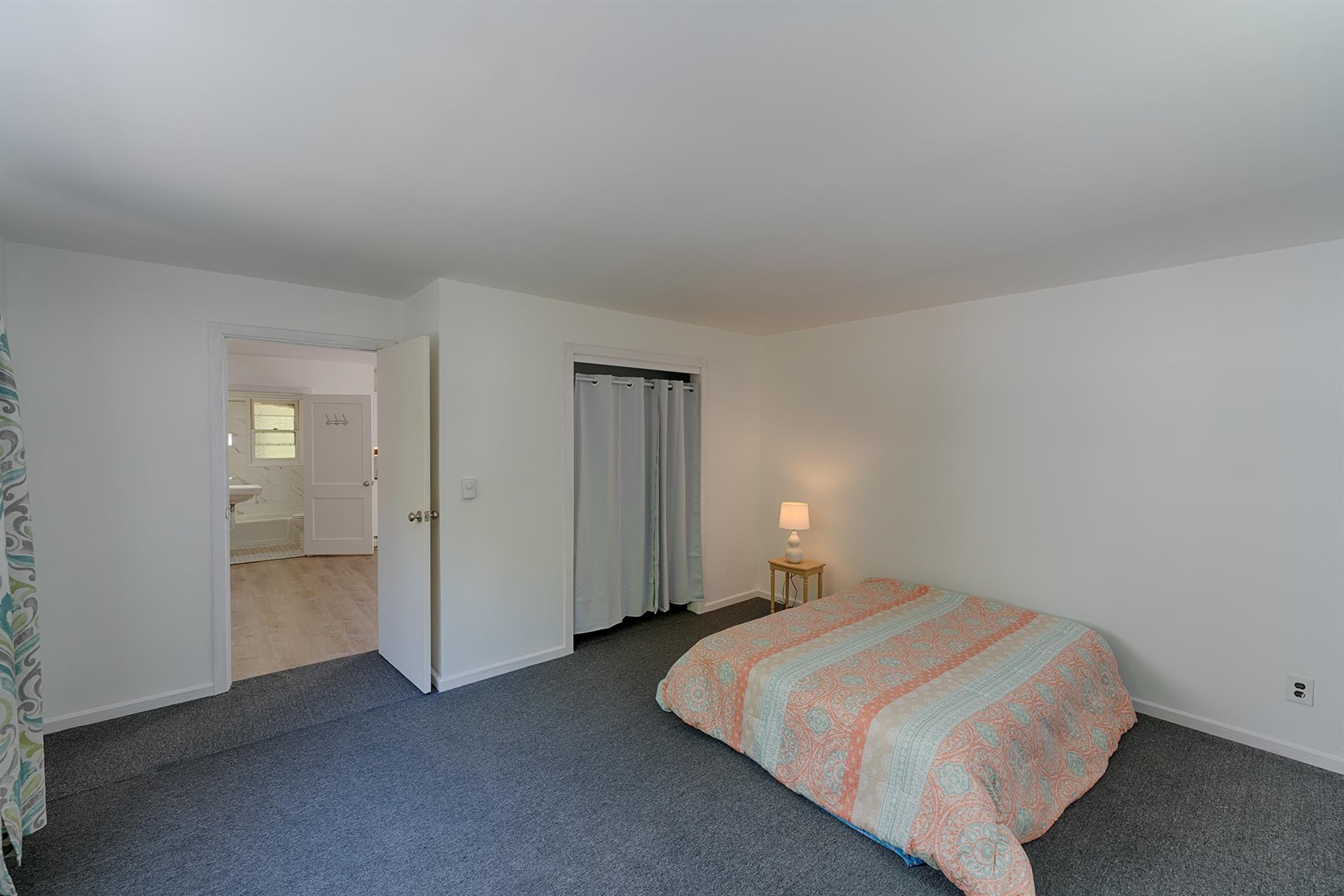 Hyde Park, New York 12538, United States, 1 Bedroom Bedrooms, ,1 BathroomBathrooms,Residential,Active,130266