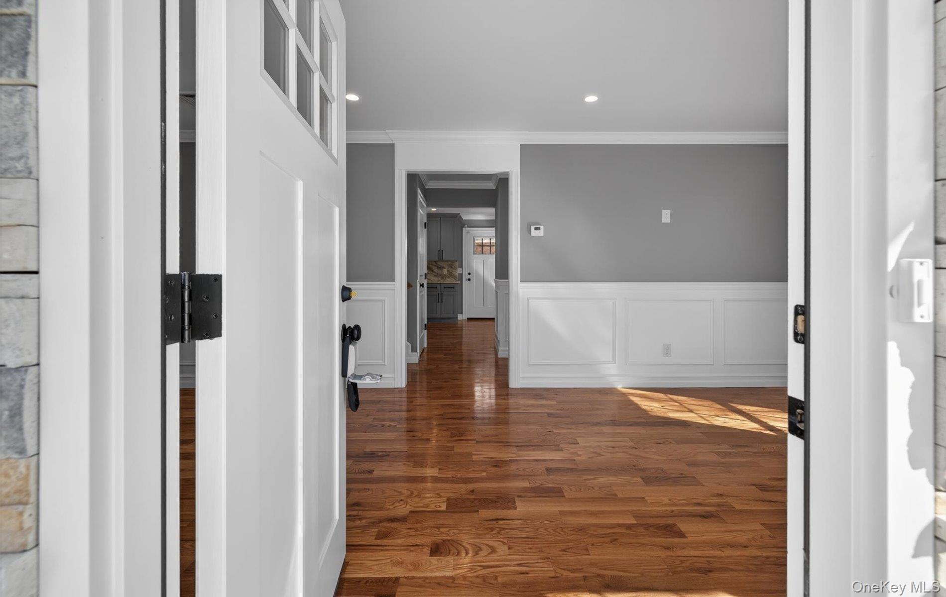 2461 third Avenue - Photo 2