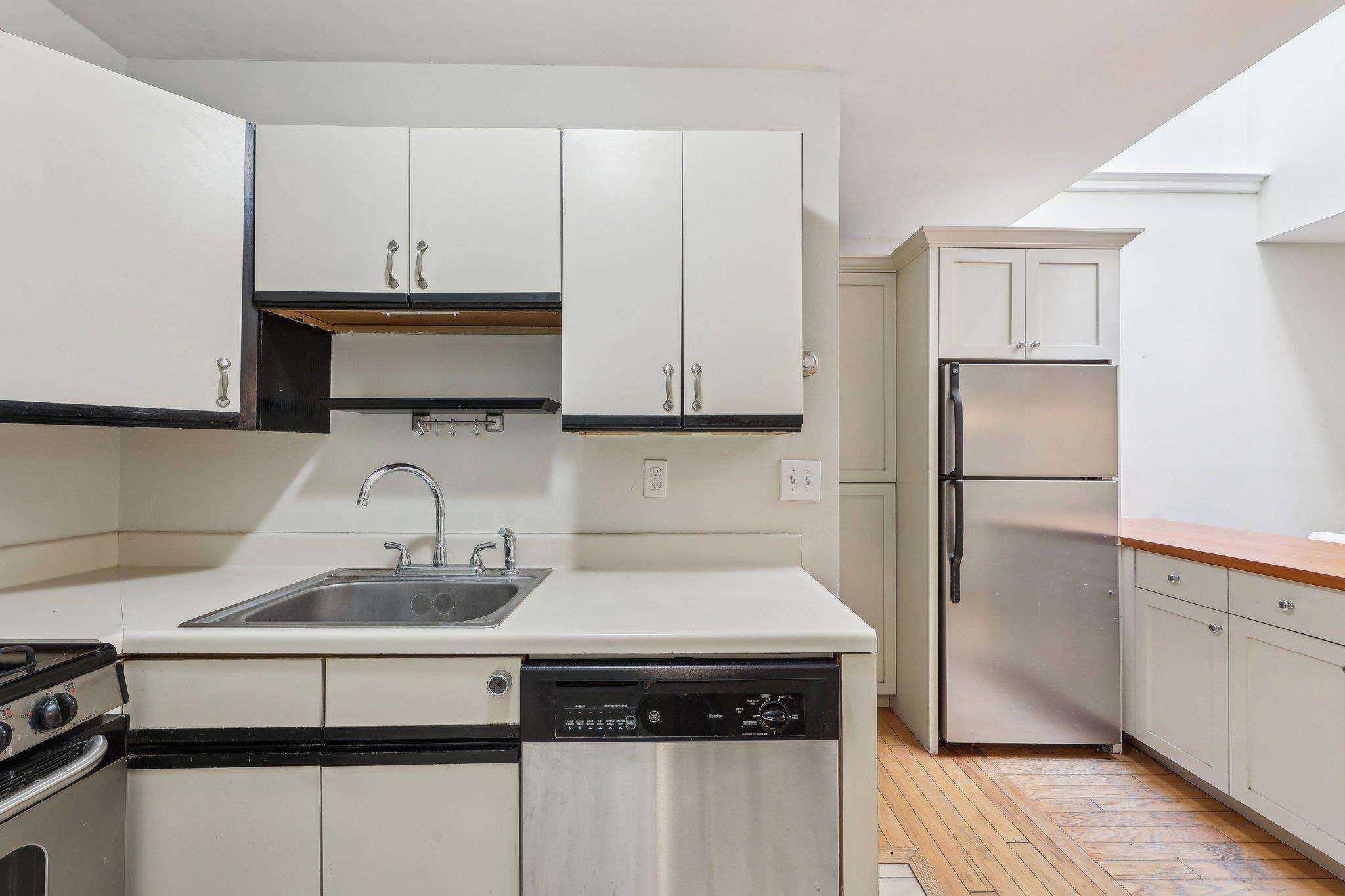 215 Washington Street #19, Tappan, New York image 14