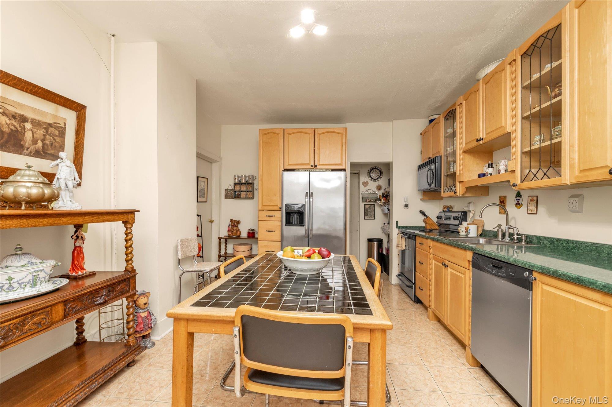 25 Bella Vista Avenue