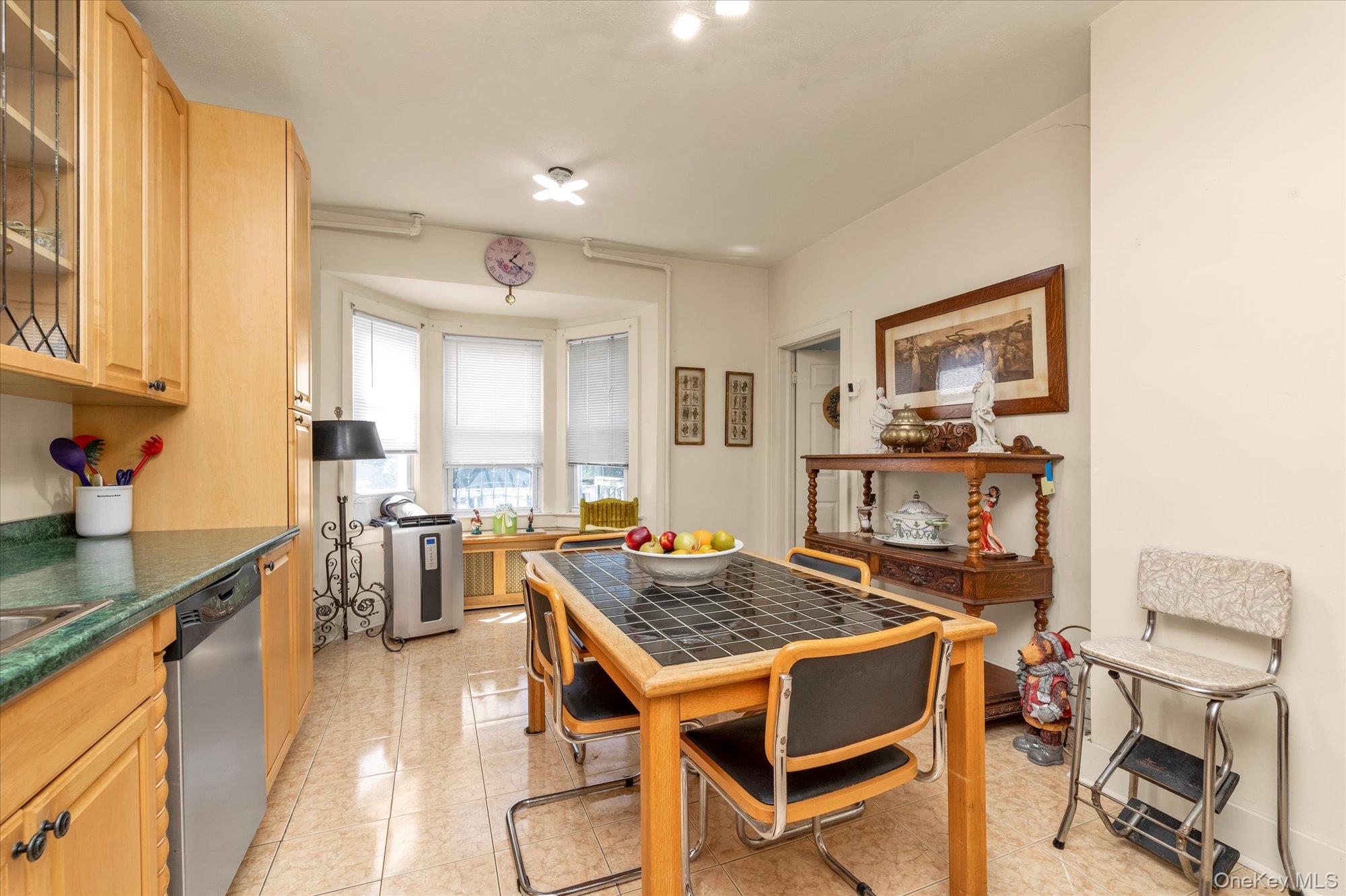 25 Bella Vista Avenue