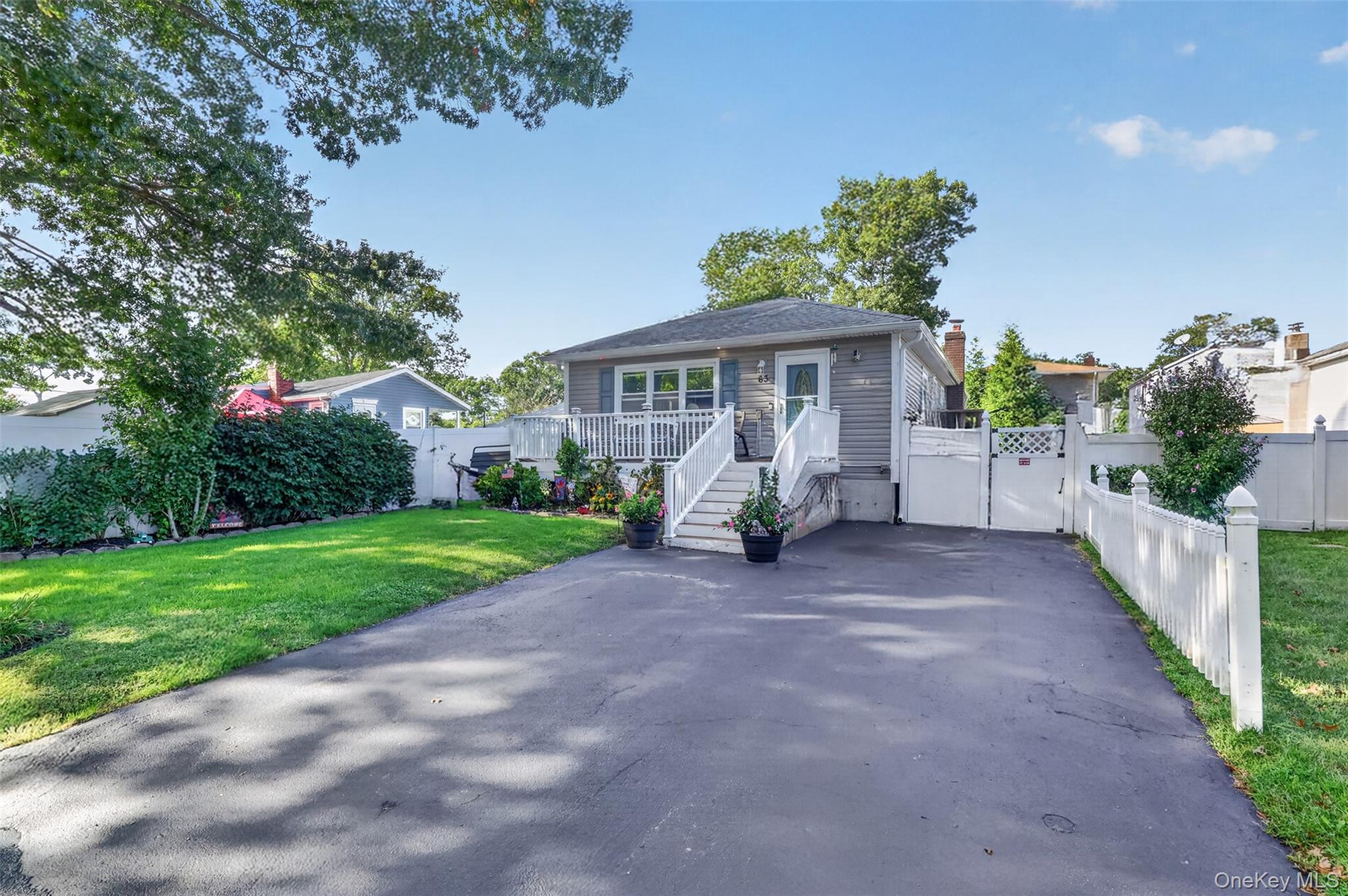 63 4th Street - Photo 2