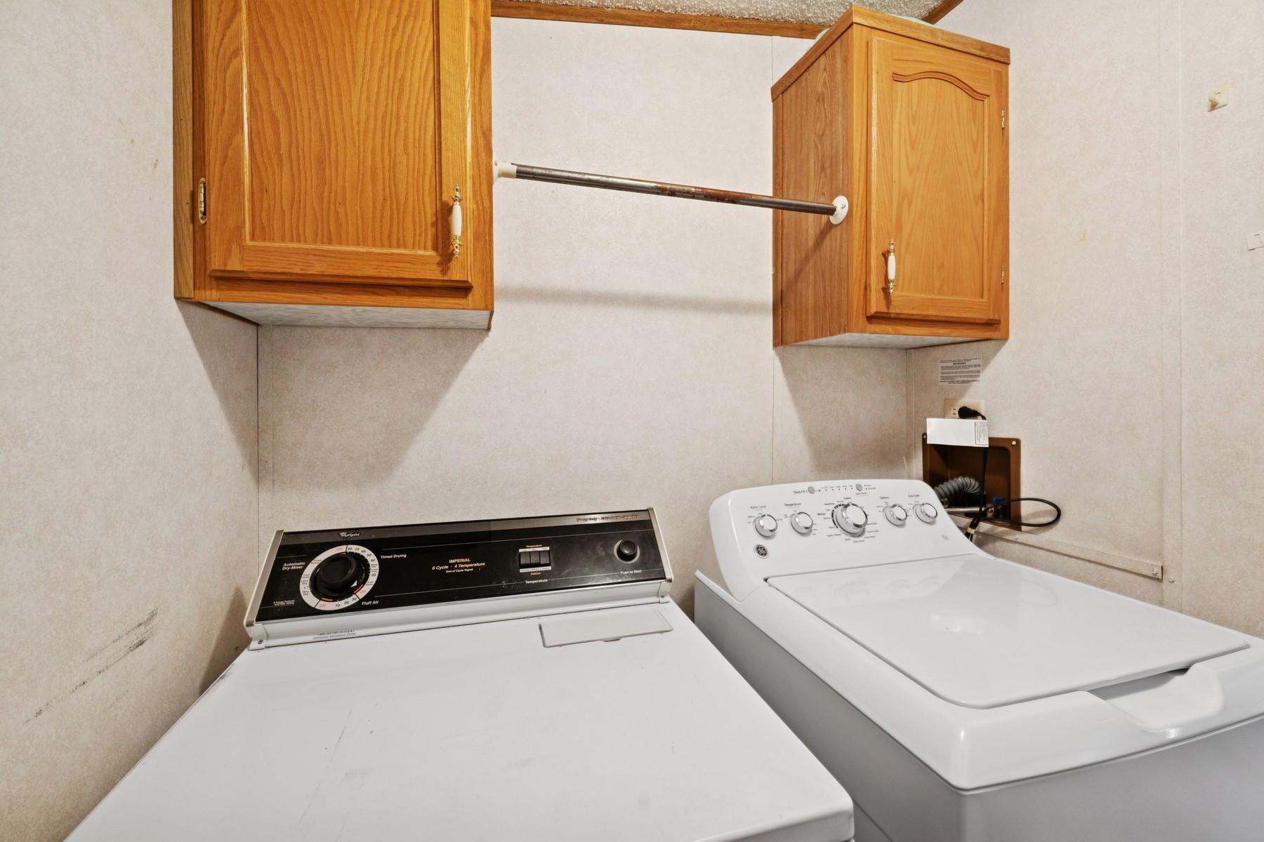105 Oakview Highway #148, East Hampton, New York image 7