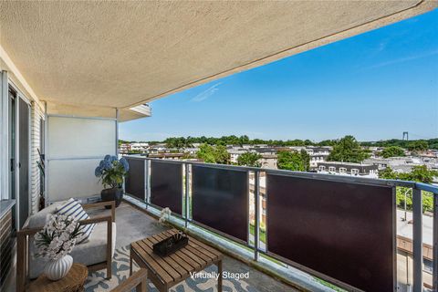 Photo of 17-85 215th Street #6R, Bayside, NY 11360 (MLS # L3564277)
