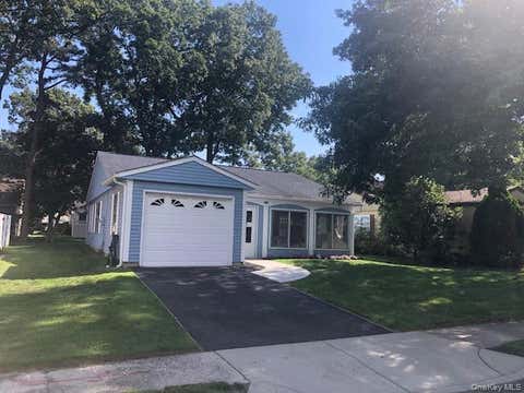 Condo For Sale - 185 Kingston Drive<br/> Ridge, NY 11961