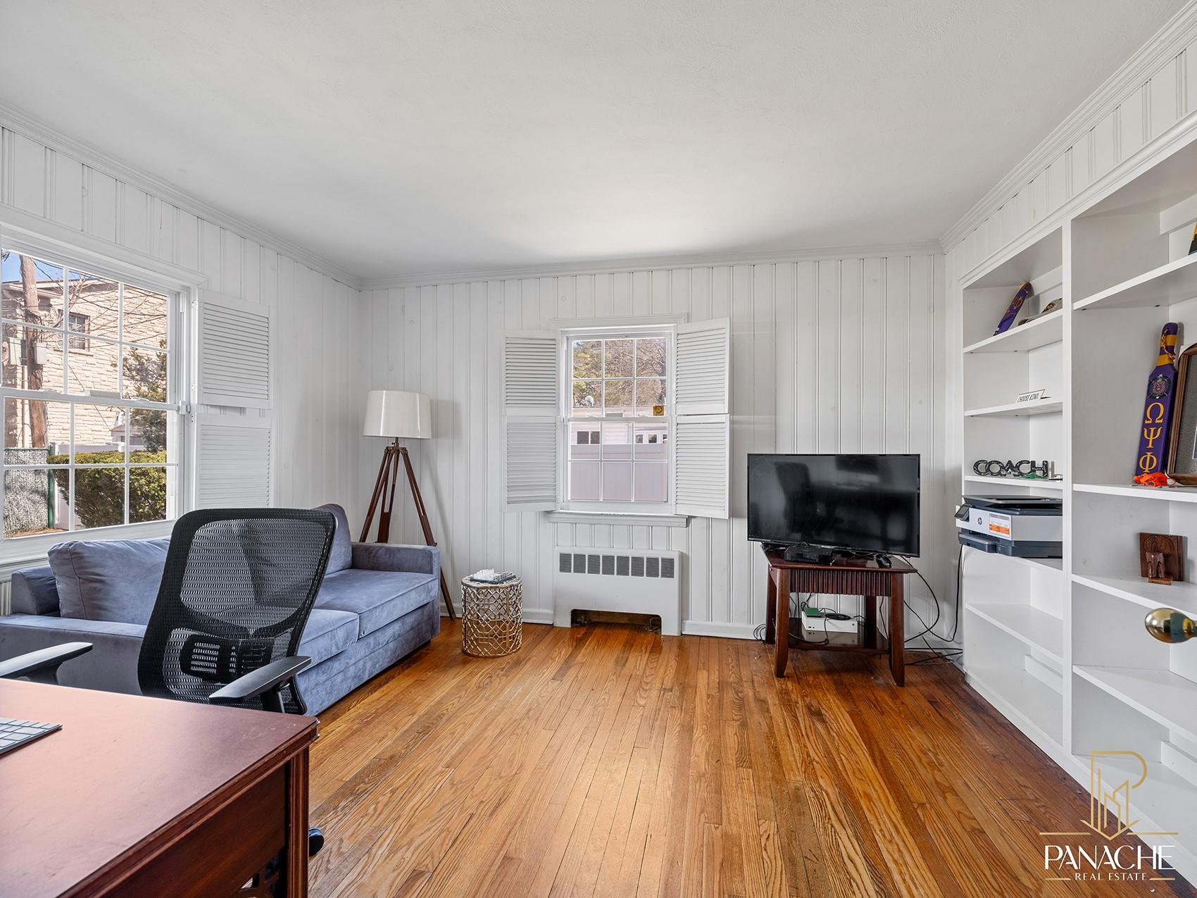 8 Milburn Court, Freeport, New York image 9