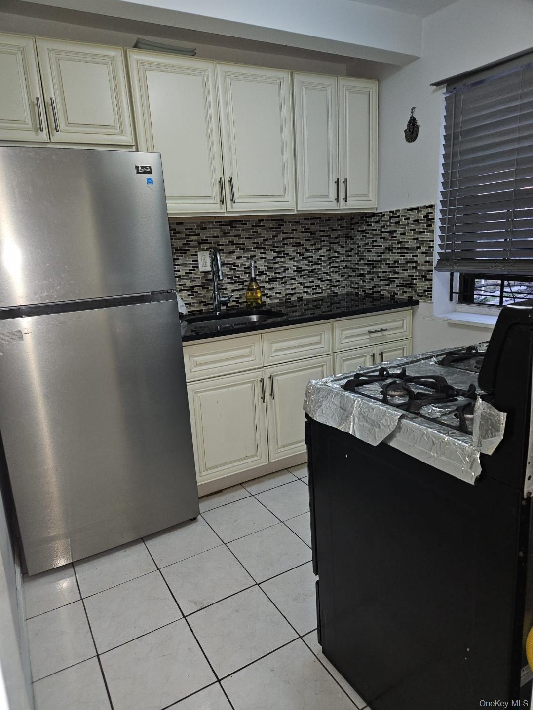 144-17 79 Avenue 2D - Photo 3