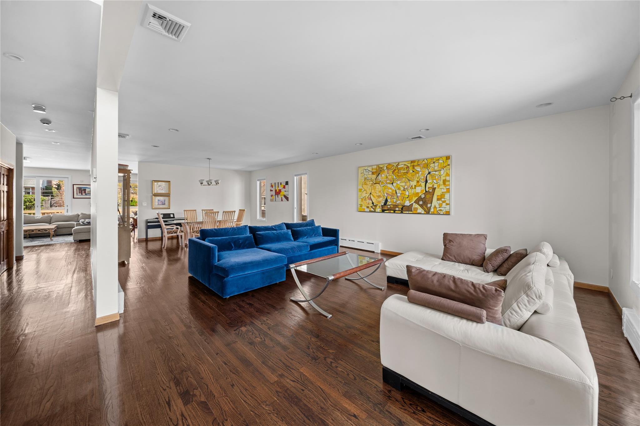 144-21 South Drive