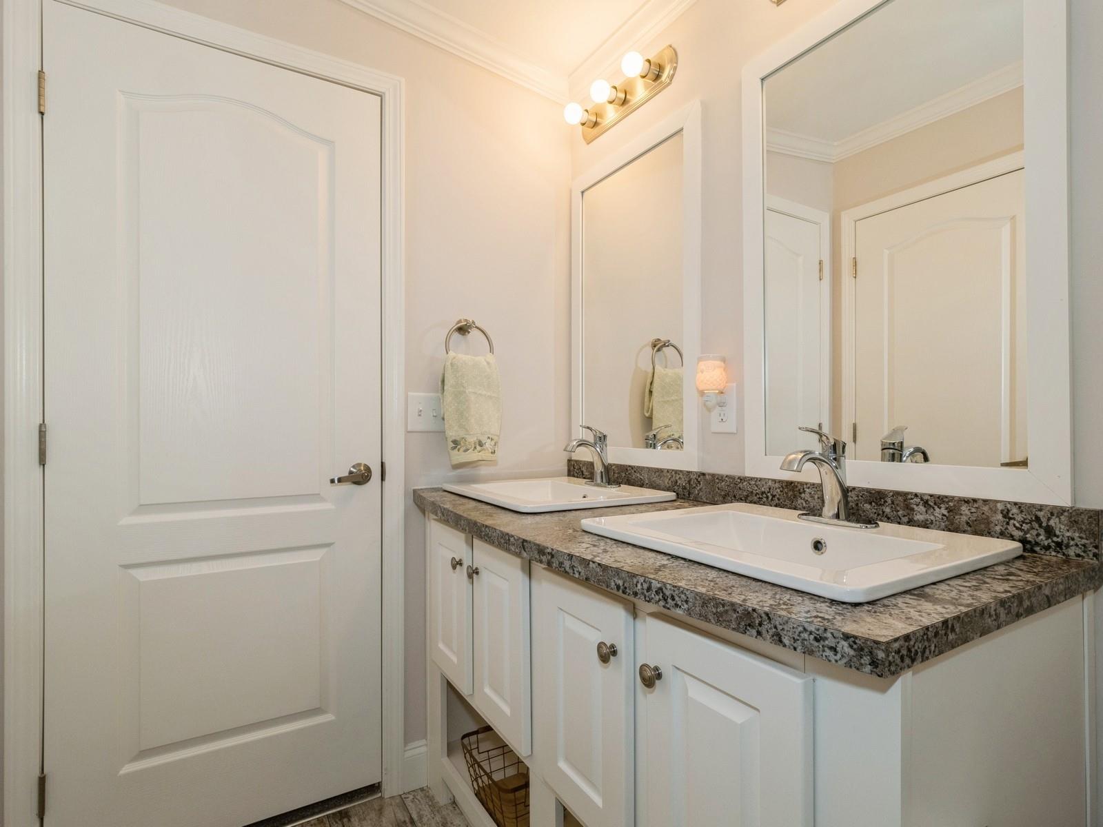 11 Orlando Drive, Poughkeepsie, New York image 31