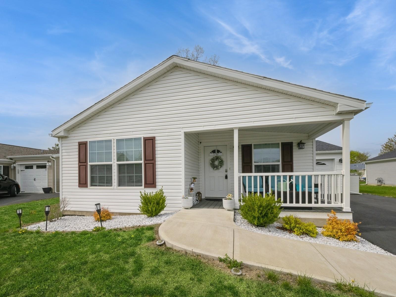 11 Orlando Drive, Poughkeepsie, New York image 1
