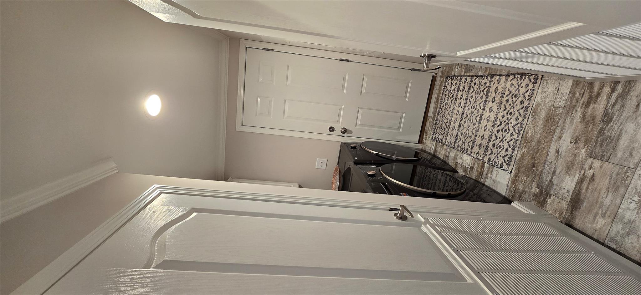11 Orlando Drive, Poughkeepsie, New York image 8