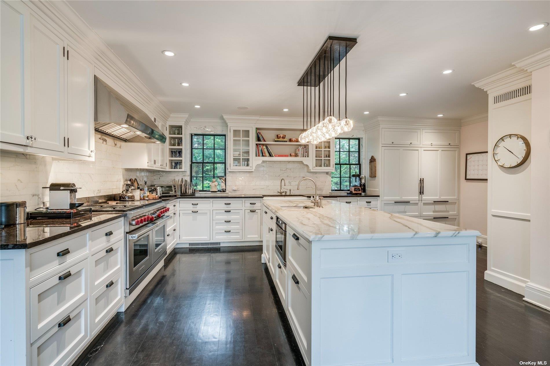 40 Piping Rock Road, Locust Valley, New York image 8