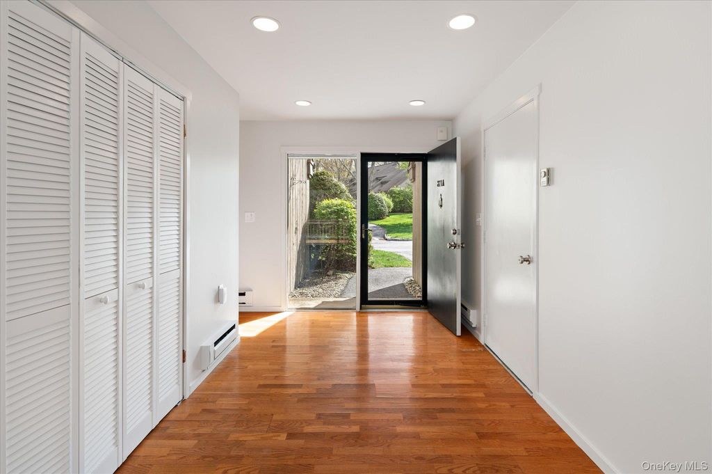 Photo of 371 Heritage Hills #A, Somers, NY 10589 (MLS # 988578)