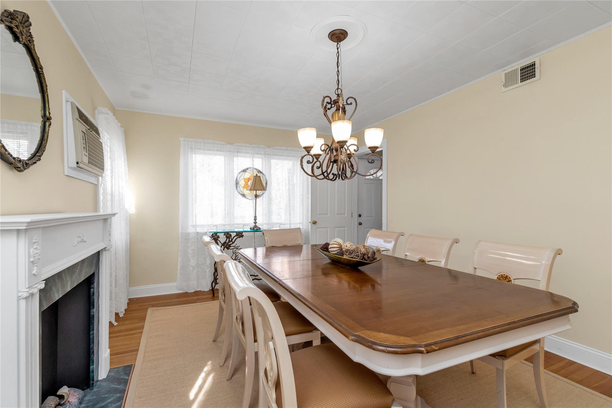 532 Stratford Road, South Hempstead, New York image 5