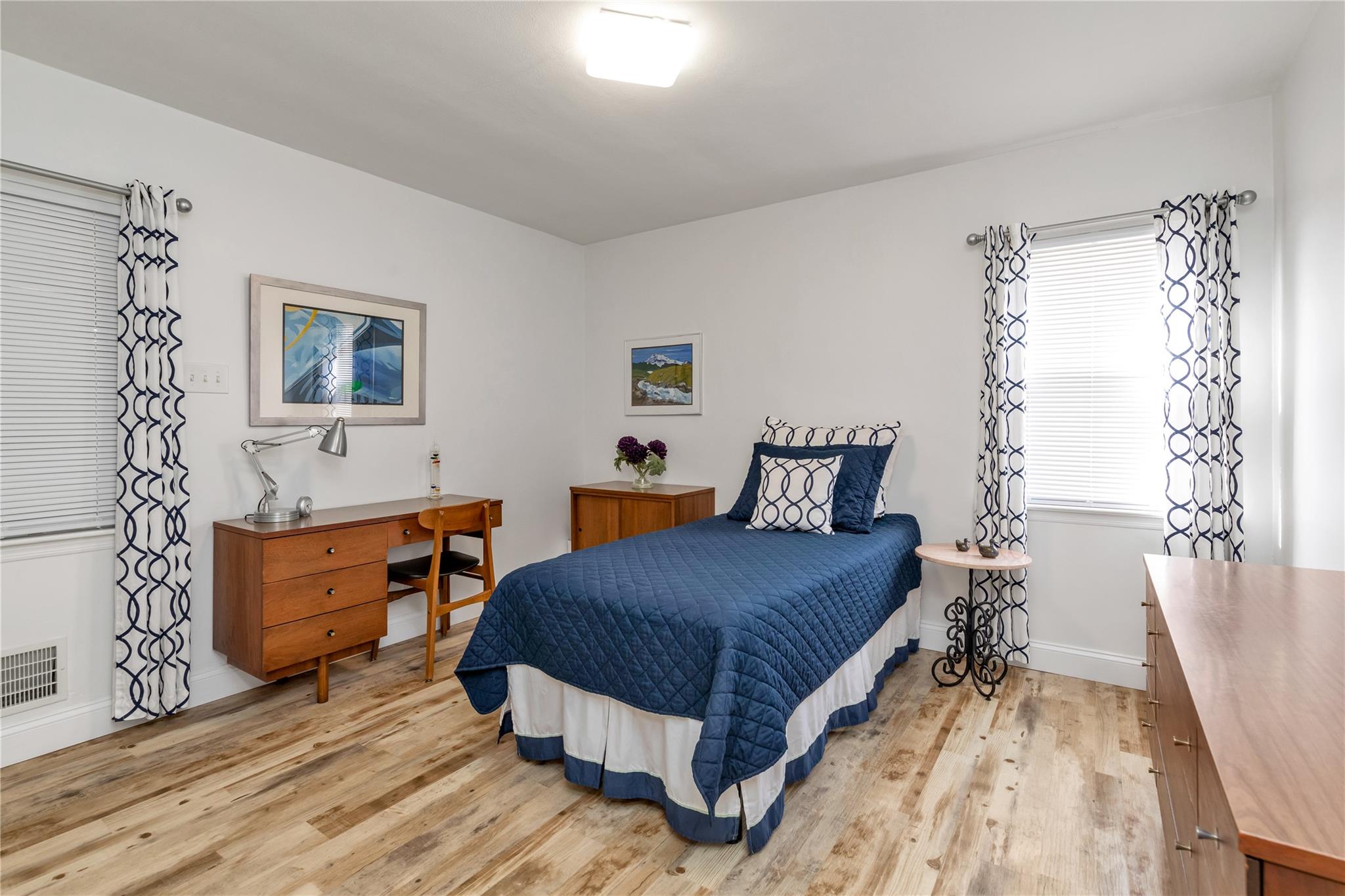 532 Stratford Road, South Hempstead, New York image 6
