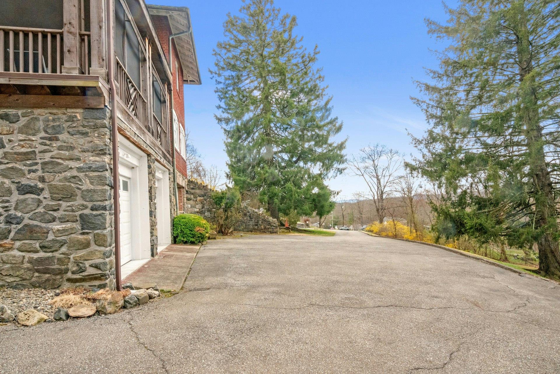 63 Sunset Drive, Ossining, New York image 39