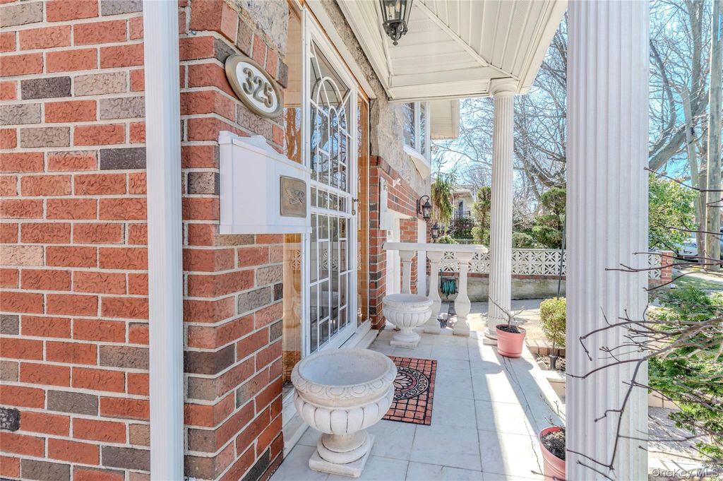 Photo of 325 149th Street, Whitestone, NY 11357 (MLS # 977306)