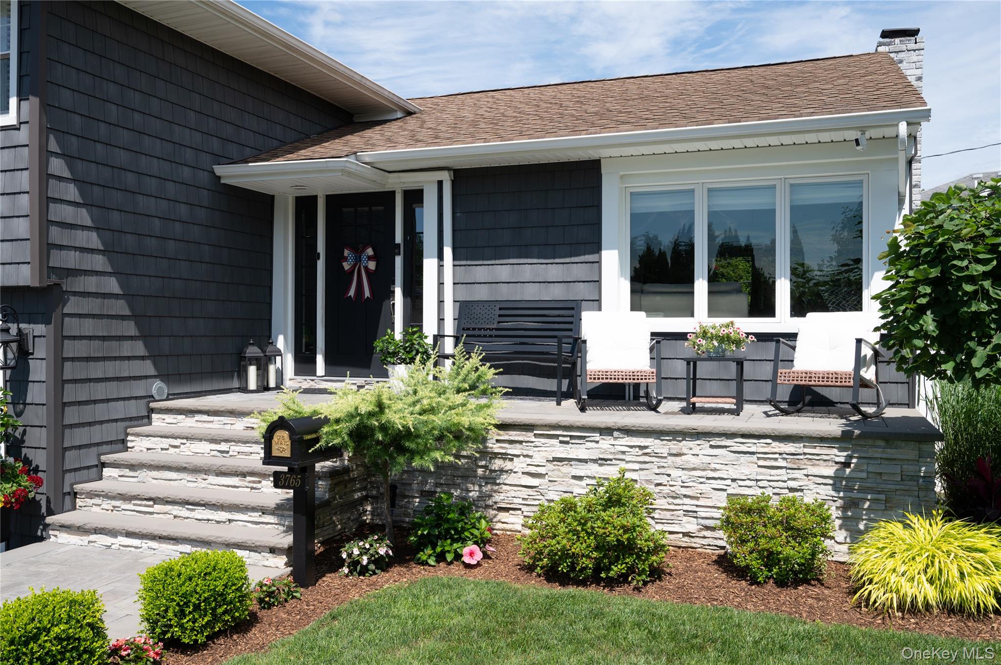 3765 Lynn Lane