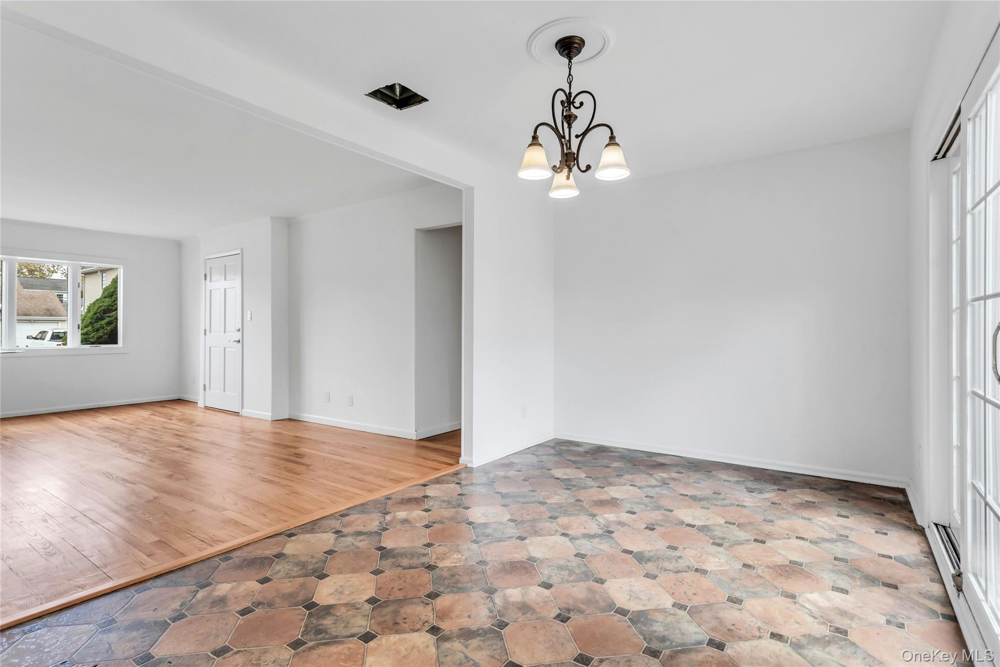 344 N Hickory Street