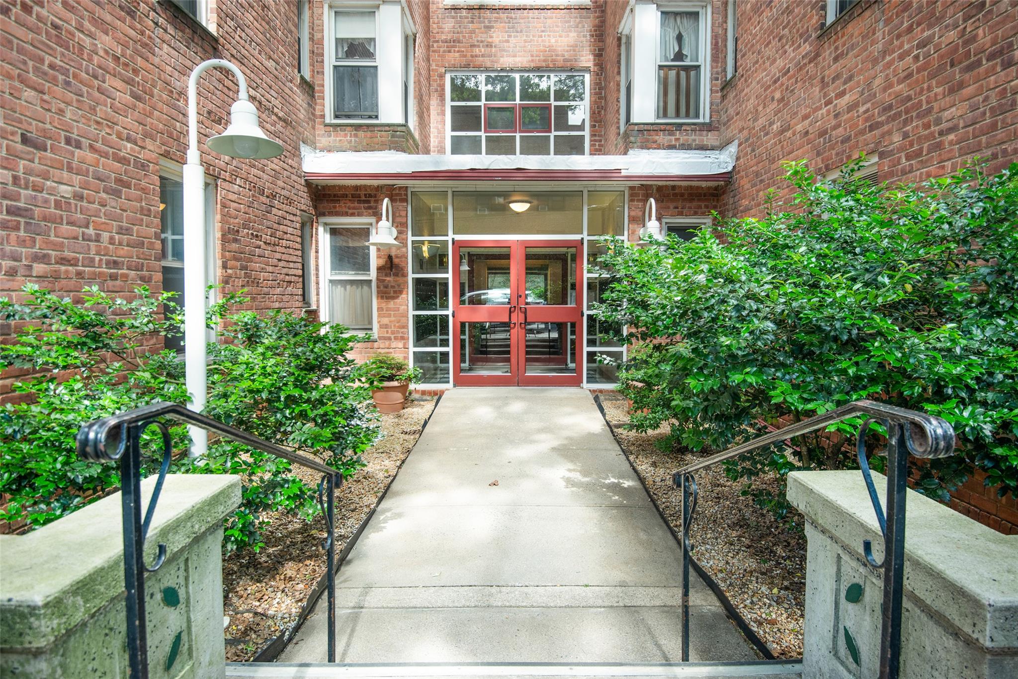 1 Georgia Avenue #5A, Bronxville, New York image 3