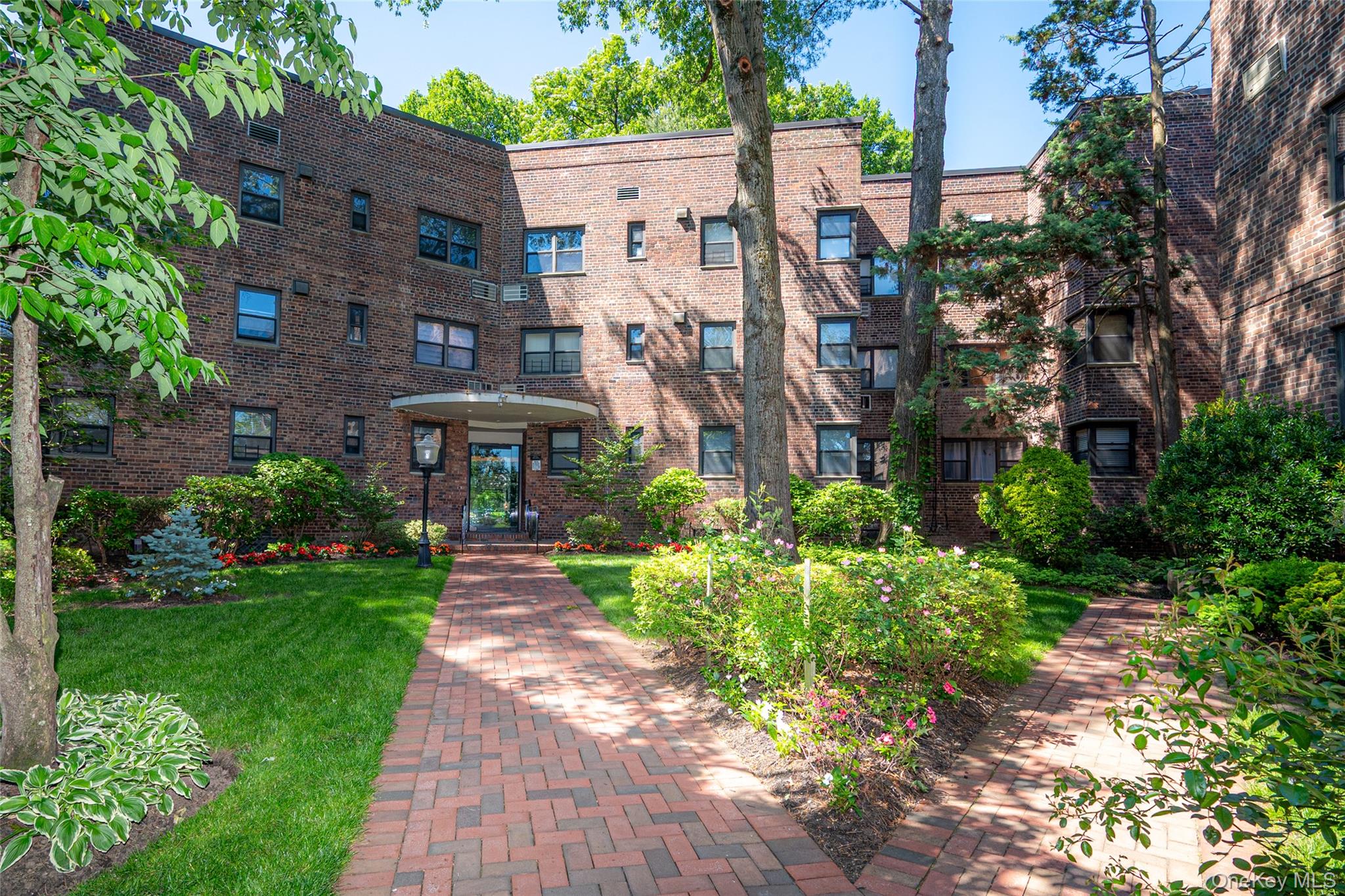 50 Brompton Road Apt 3H