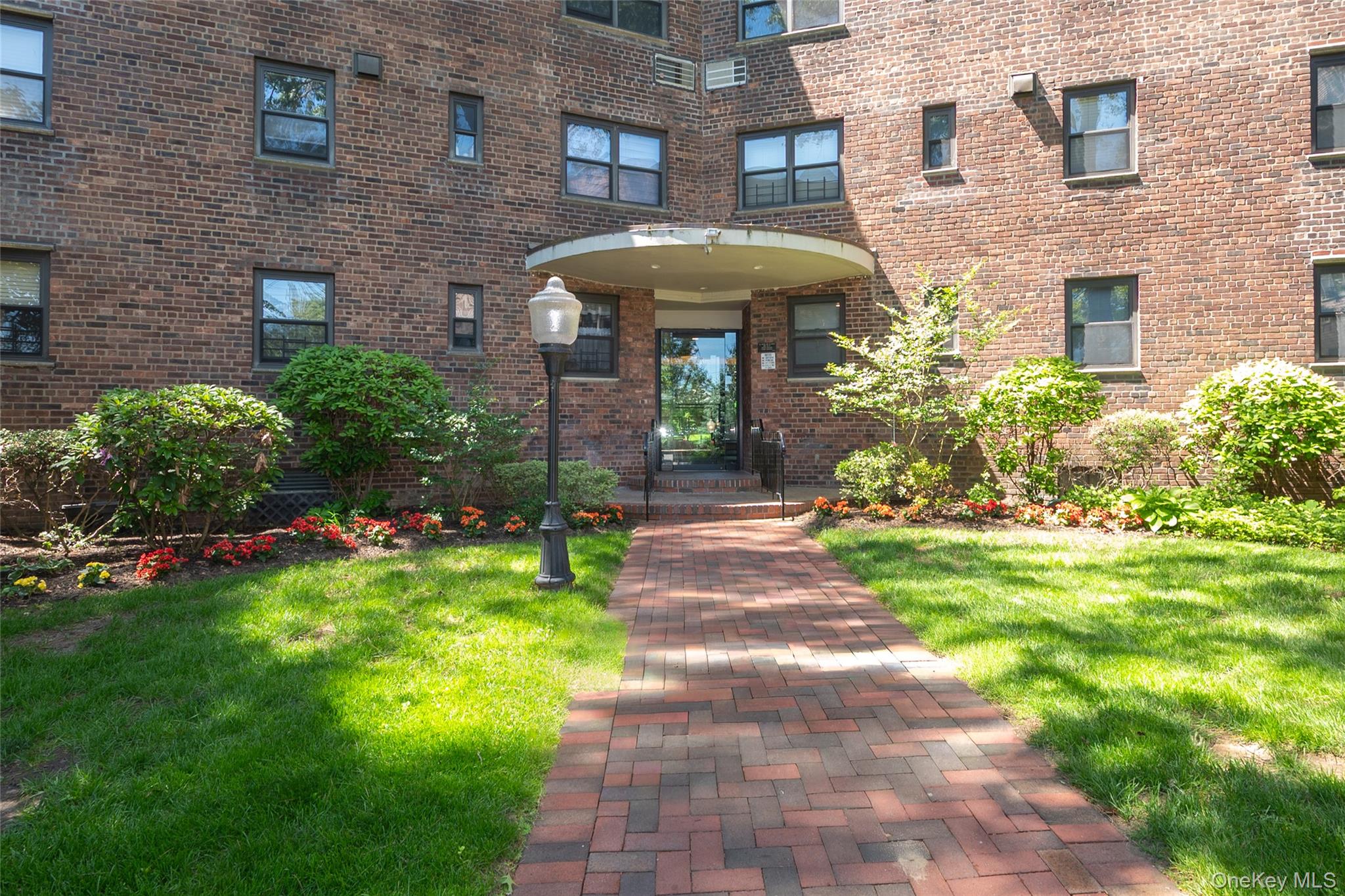 50 Brompton Road Apt 3H