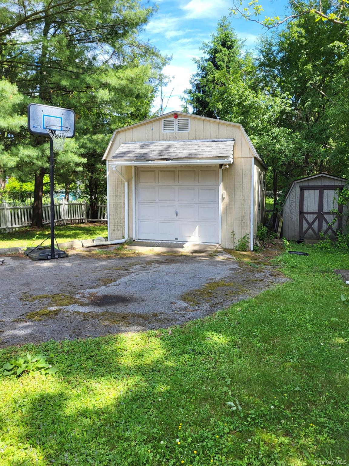 319 Wawayanda Avenue