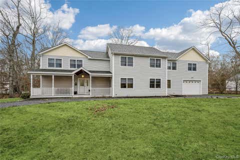 Homes For Rent - 4 The Registry<br/> East Quogue, NY 11942