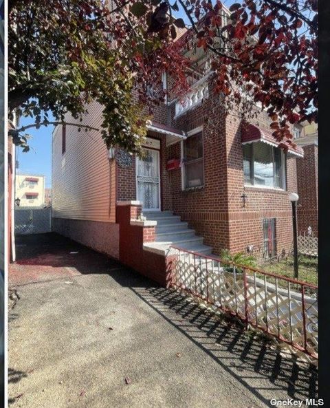 967 E 225th Street Bronx NY 10466