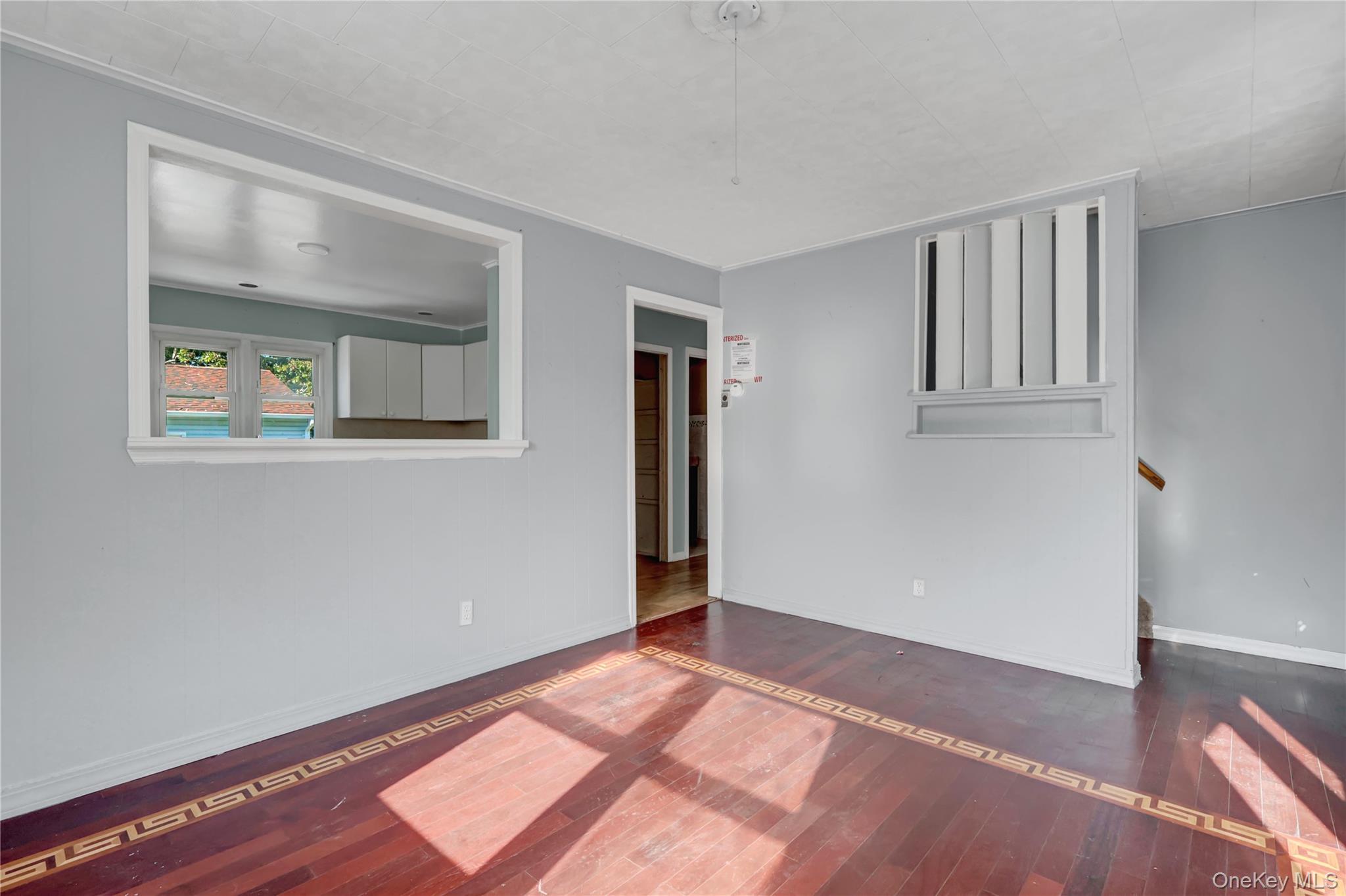 182 Lexington Road