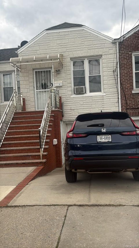 Multifamily For Rent - 84-60 Little Neck Pkwy Pkwy #1<br/> Queens County, Floral Park, NY 11001