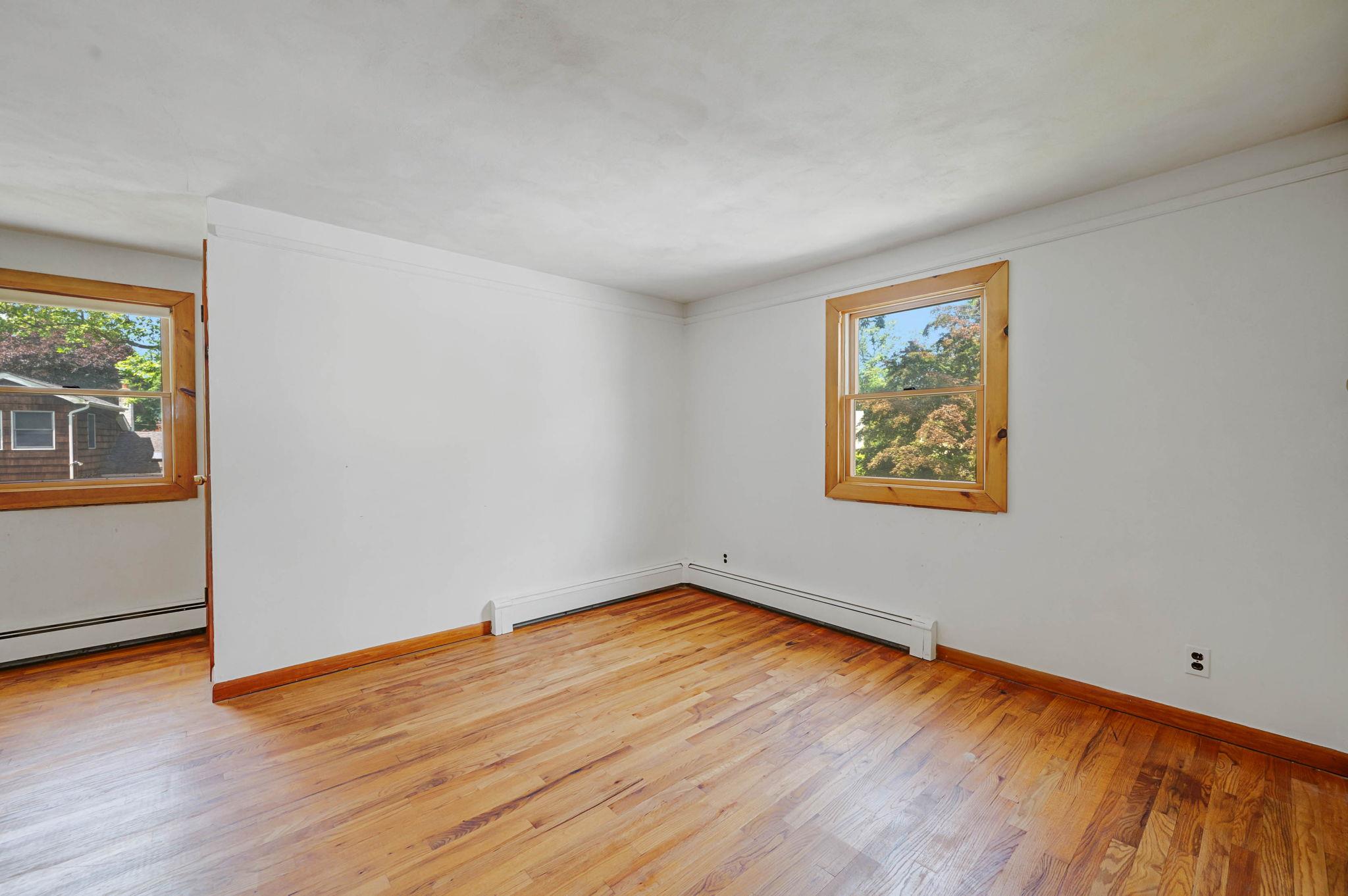 170 Taft Crescent, Centerport, New York image 21