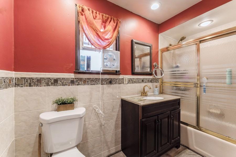 100 Evans Avenue, Elmont, New York image 18